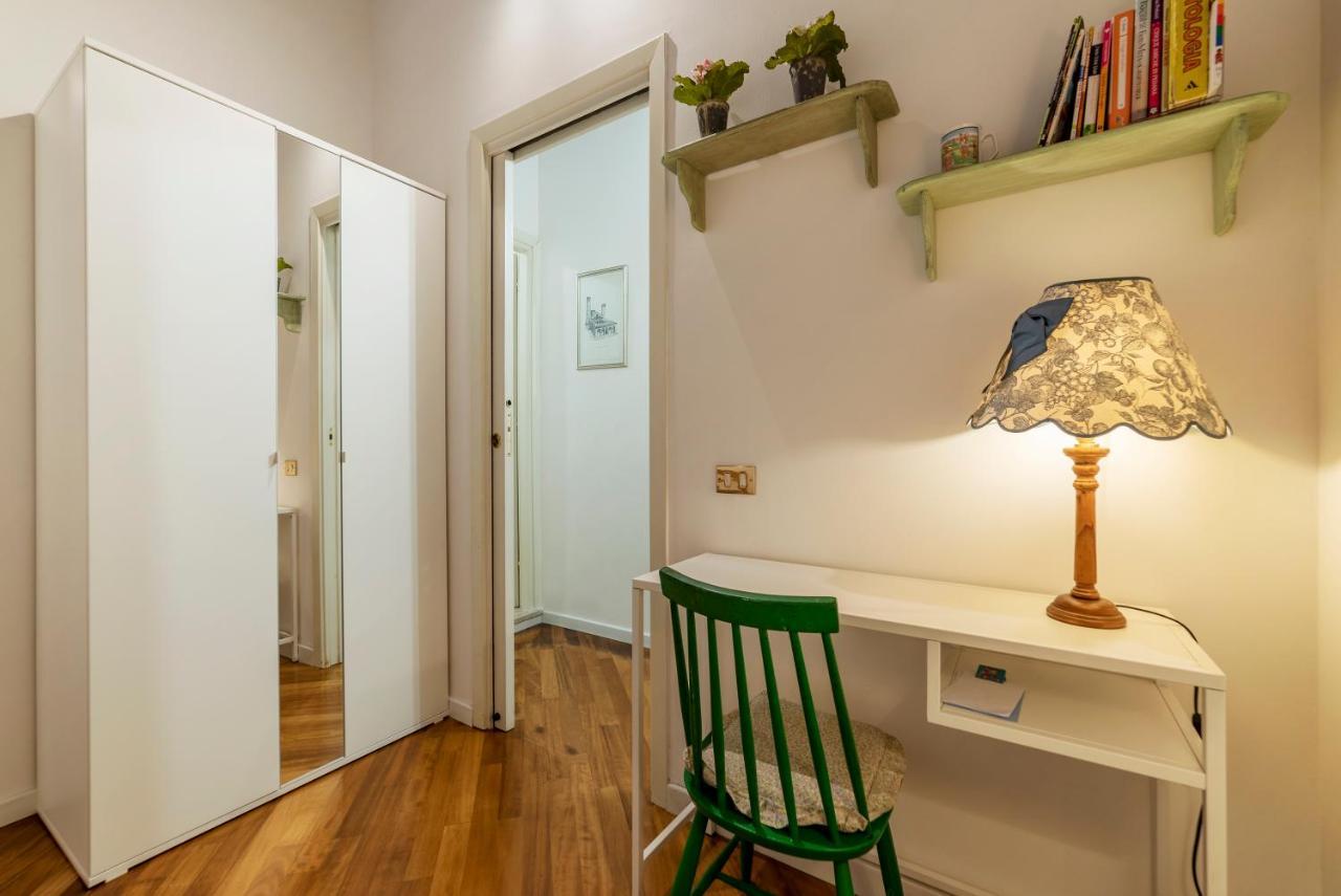 Rione Monti & Cavour Apartment Roma Exterior foto